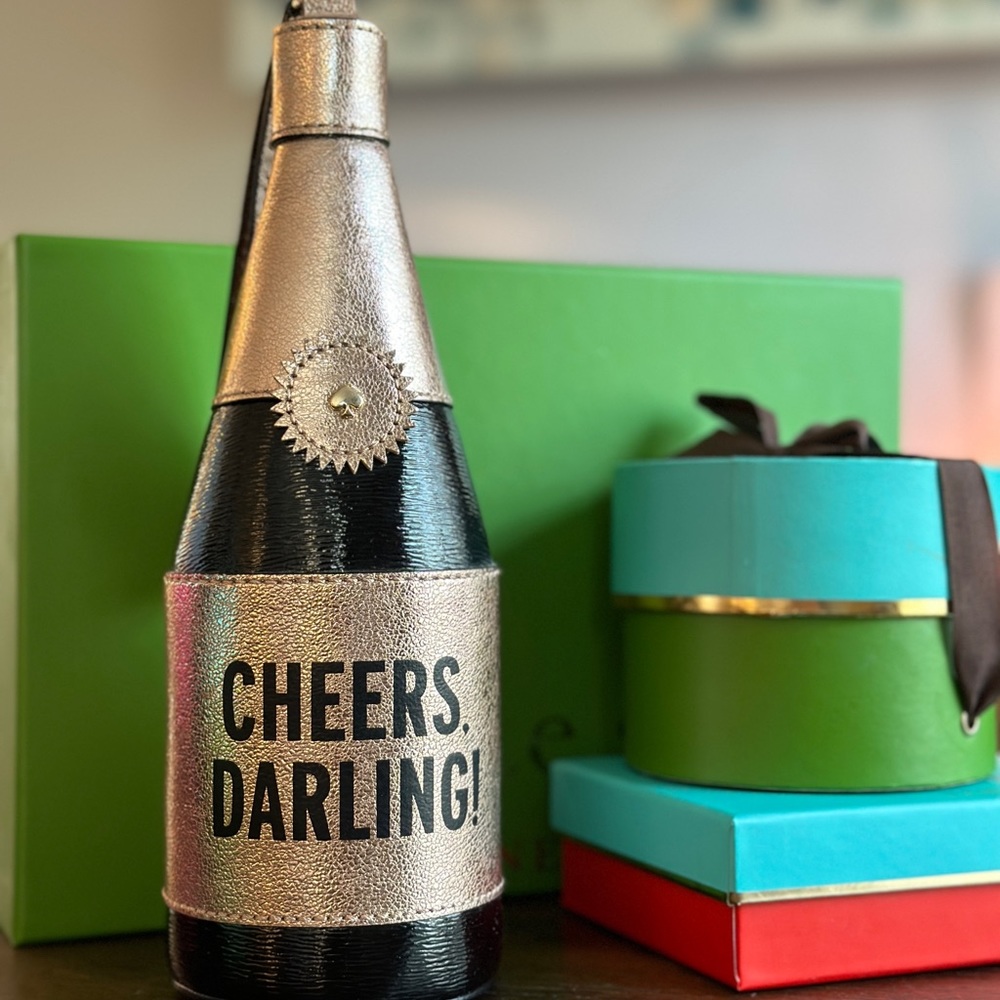 KATE SPADE CHAMPAGNE BOTTLE CHEERS DARLING BAG WRISTLET CLUTCH PURSE